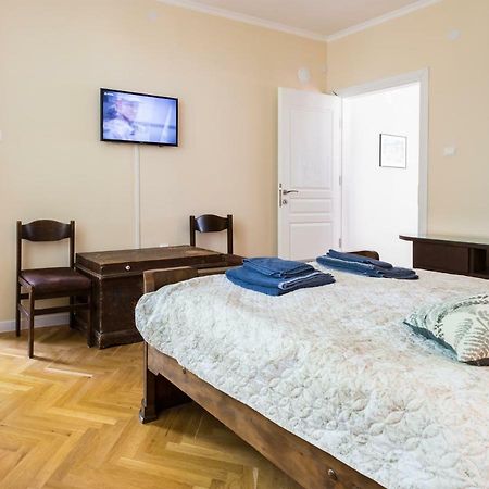 Bright And Cozy 2Bd Flat In Plovdiv City Centre By Flat Mаnager Екстер'єр фото