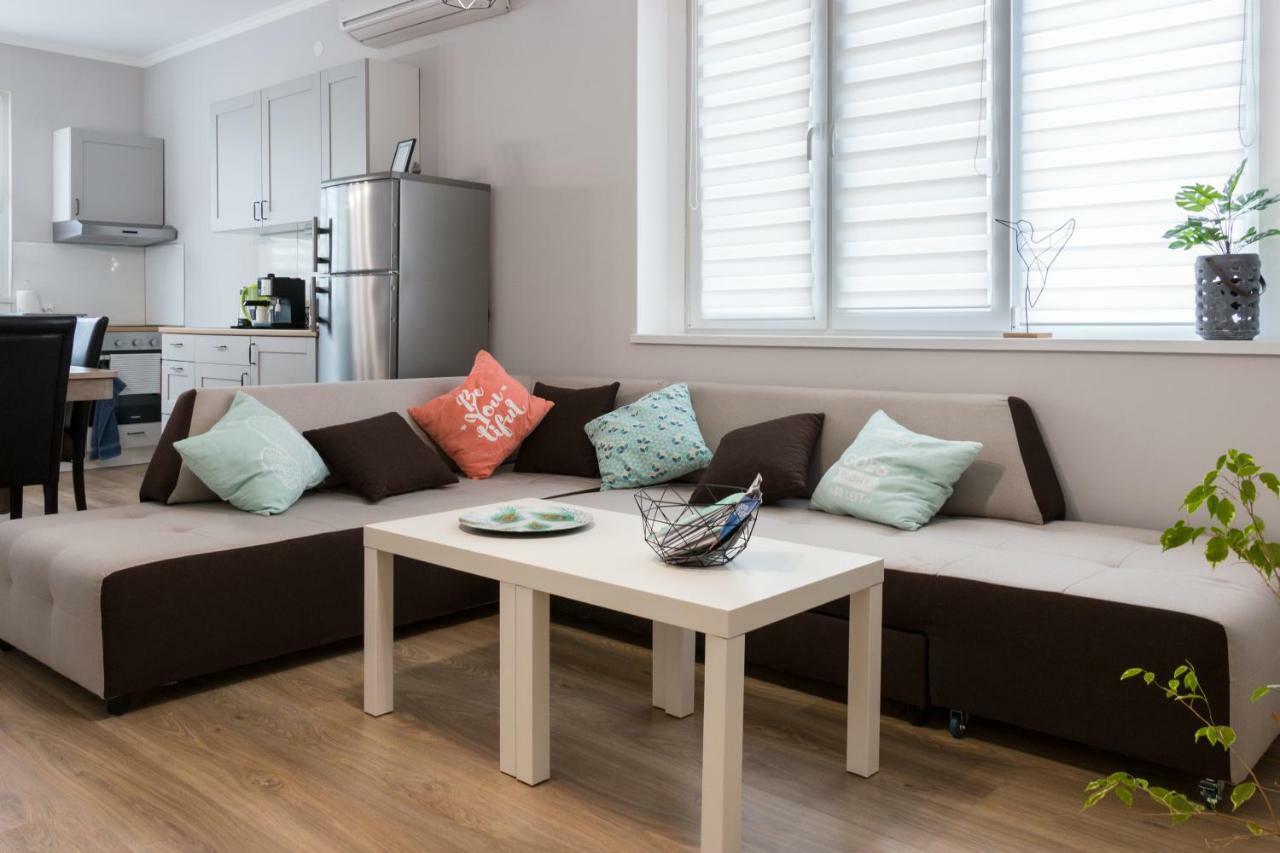 Bright And Cozy 2Bd Flat In Plovdiv City Centre By Flat Mаnager Екстер'єр фото