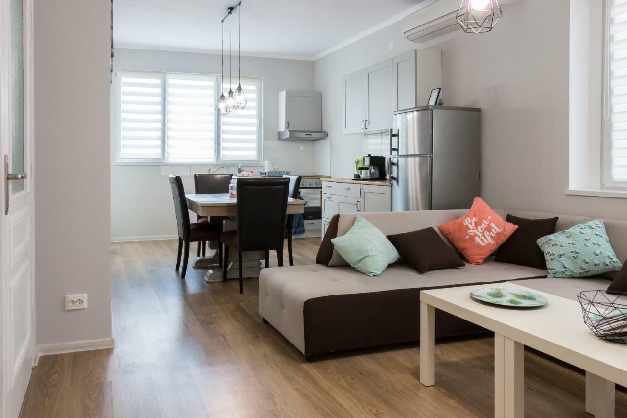 Bright And Cozy 2Bd Flat In Plovdiv City Centre By Flat Mаnager Екстер'єр фото