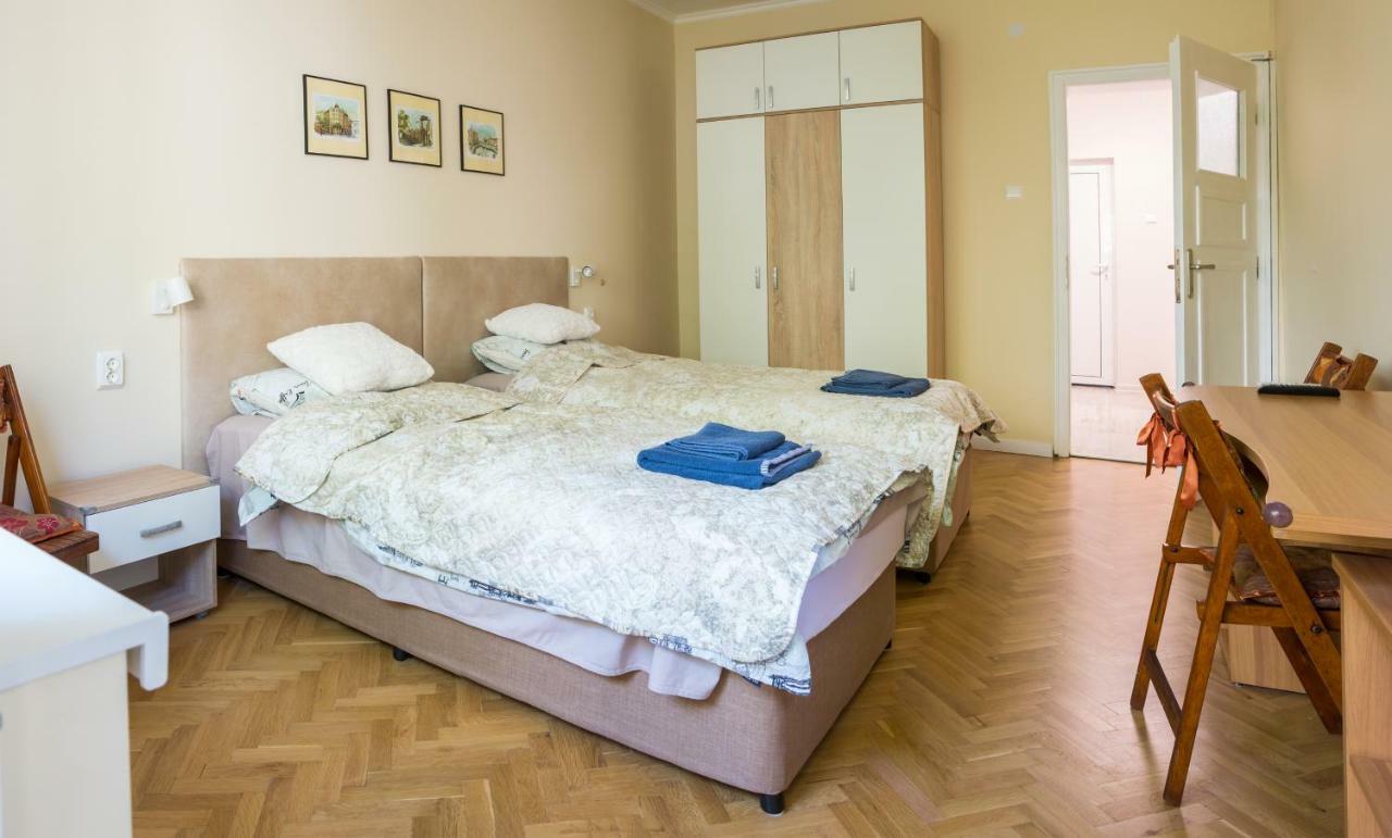Bright And Cozy 2Bd Flat In Plovdiv City Centre By Flat Mаnager Екстер'єр фото