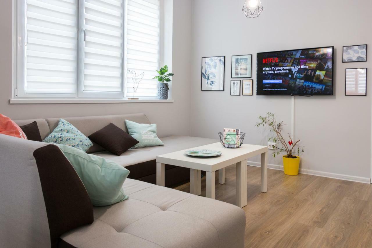Bright And Cozy 2Bd Flat In Plovdiv City Centre By Flat Mаnager Екстер'єр фото