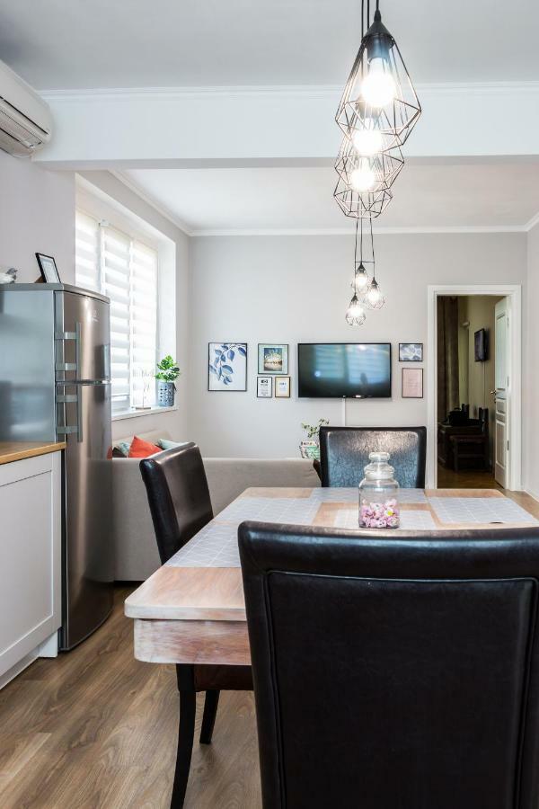 Bright And Cozy 2Bd Flat In Plovdiv City Centre By Flat Mаnager Екстер'єр фото
